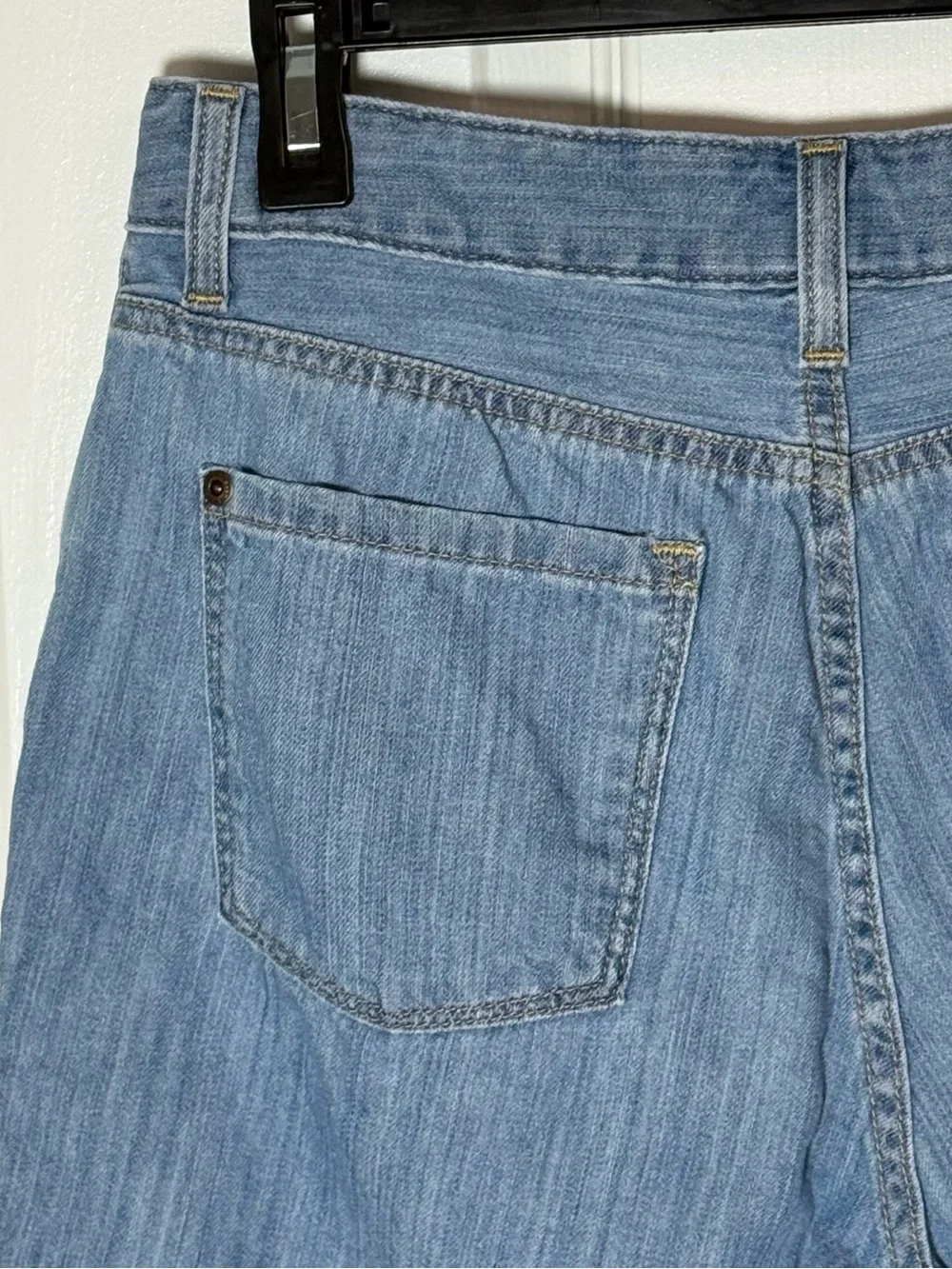 L.L. Bean Light Blue Denim Women's Bermuda Shorts Jorts